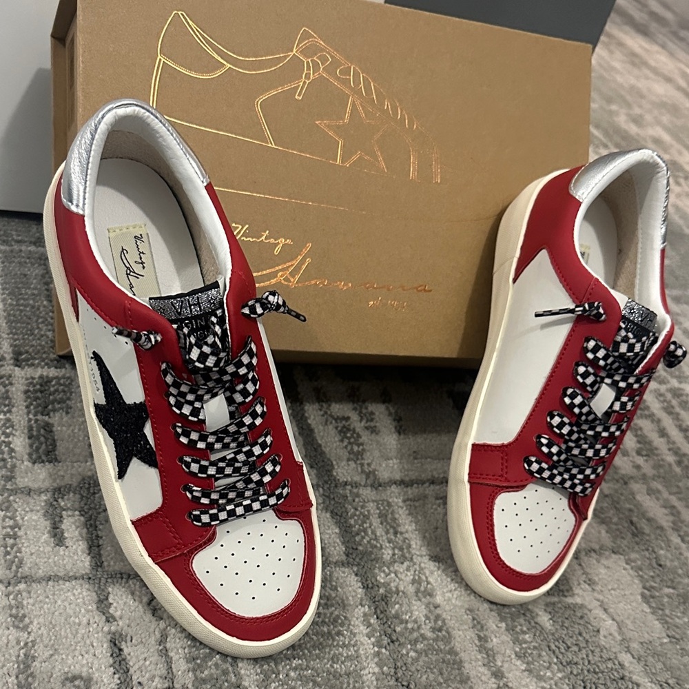 Vintage Havana Red and White Women's Sneakers